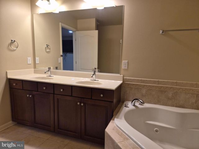 15234 TORBAY WAY, Woodbridge, VA 22191