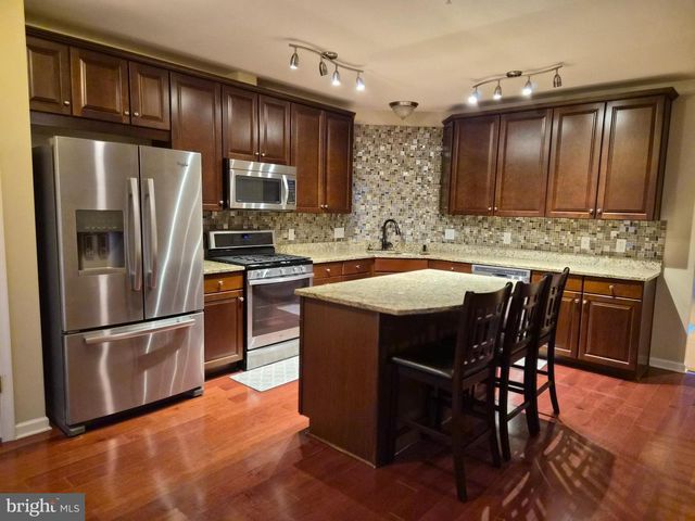 15234 TORBAY WAY, Woodbridge, VA 22191