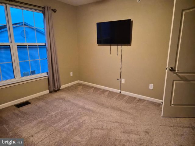 15234 TORBAY WAY, Woodbridge, VA 22191