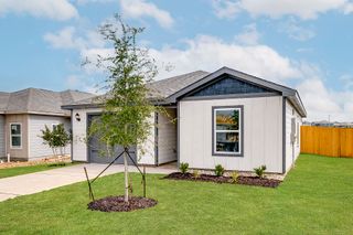 8324 White Wolf Trail, Ponder, TX 76259