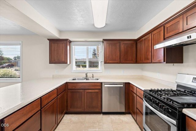 1751 Yukon Avenue, Medford, OR 97504