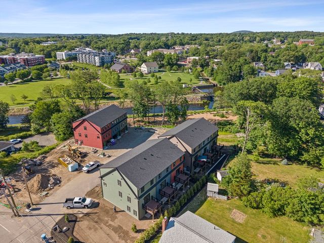87 Neponset St 11, Canton, MA 02021