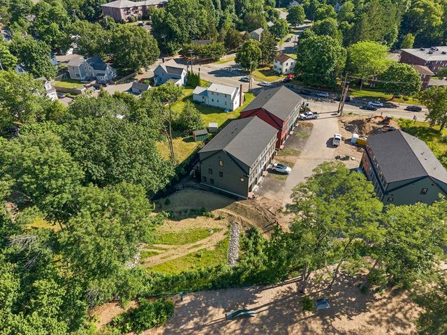 87 Neponset St 11, Canton, MA 02021