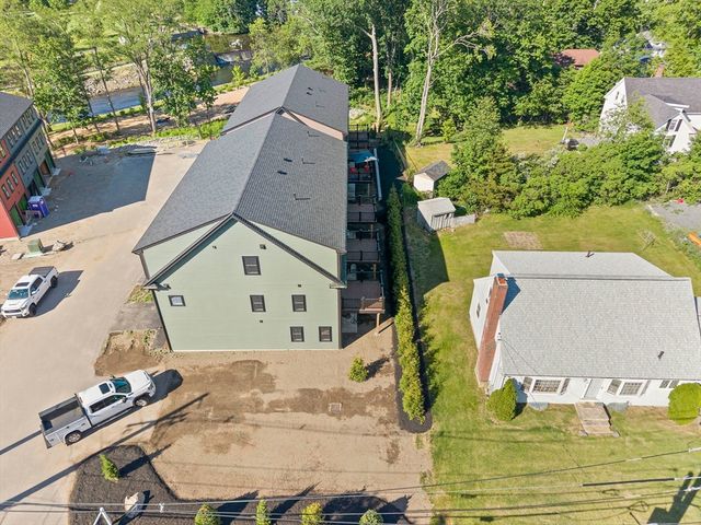 87 Neponset St 11, Canton, MA 02021