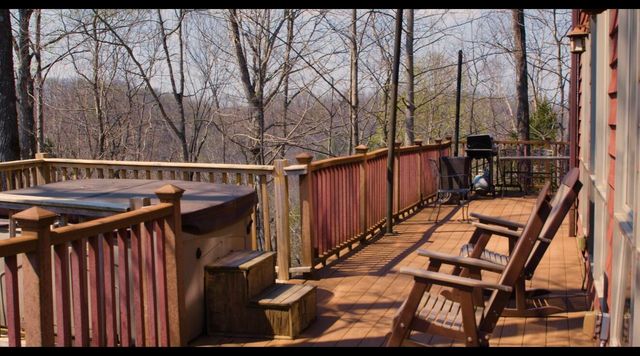 100 Waters Edge Trail, Monticello, KY 42633