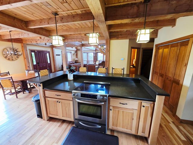 100 Waters Edge Trail, Monticello, KY 42633