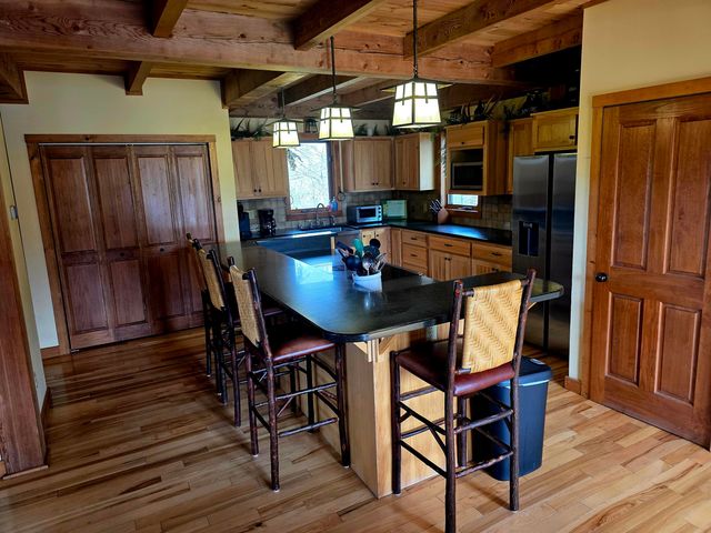 100 Waters Edge Trail, Monticello, KY 42633