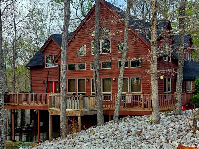 100 Waters Edge Trail, Monticello, KY 42633