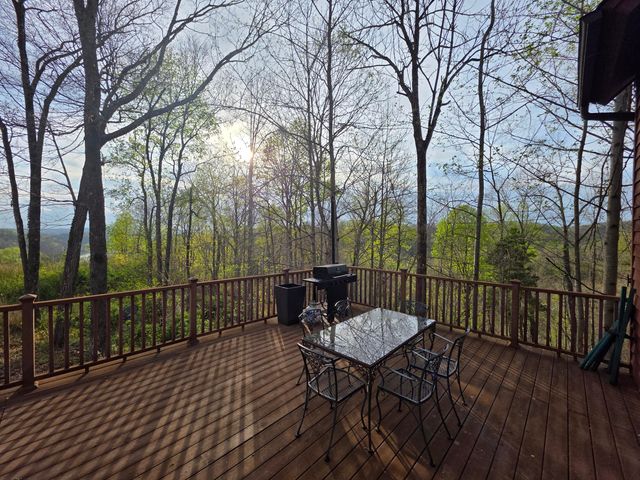 100 Waters Edge Trail, Monticello, KY 42633