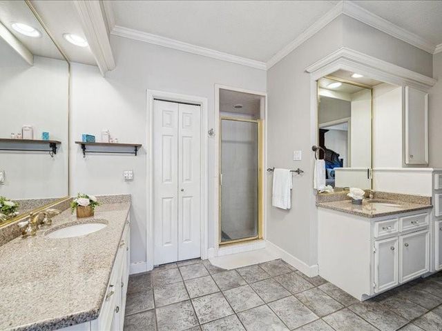 5919 Juniper Knoll Lane, Houston, TX 77345