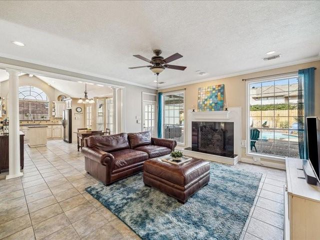 5919 Juniper Knoll Lane, Houston, TX 77345