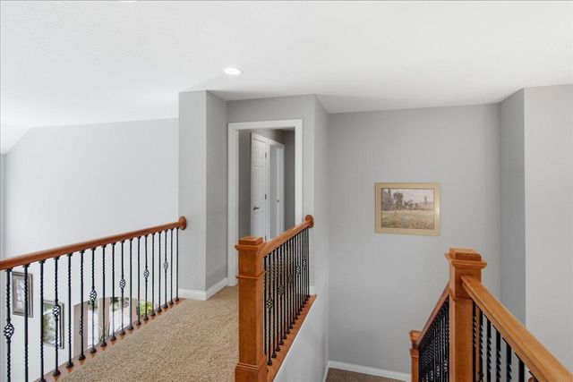 1119 Lakeview Drive, Cedar Falls, IA 50613