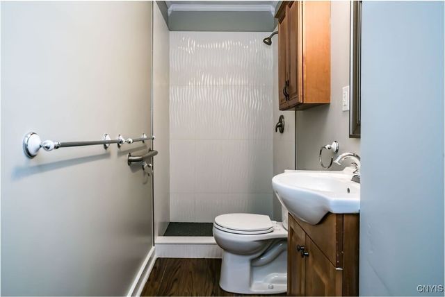 510 Greenwood Place 12, Syracuse, NY 13210