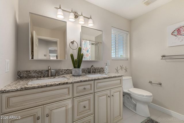 2611 E CATCLAW Street, Gilbert, AZ 85296