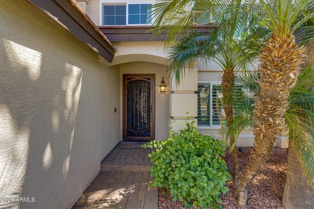 2611 E CATCLAW Street, Gilbert, AZ 85296