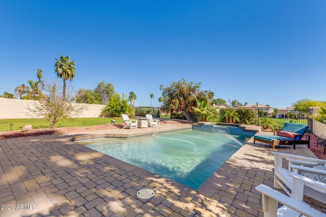 2611 E CATCLAW Street, Gilbert, AZ 85296