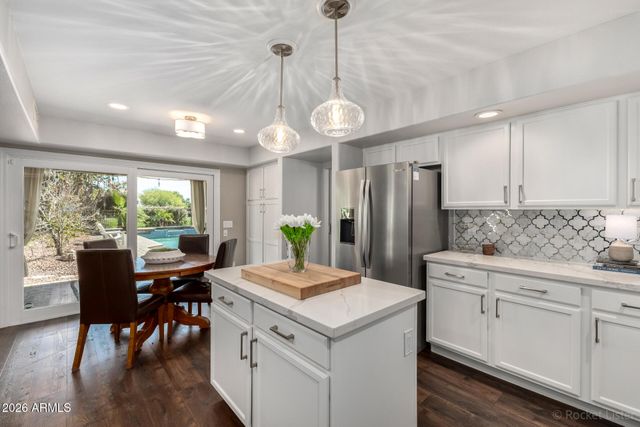 2611 E CATCLAW Street, Gilbert, AZ 85296