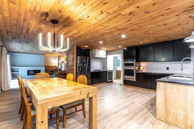 9311 Starland Court, Fort Wayne, IN 46804