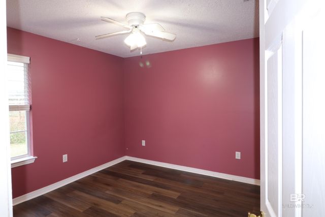 33621 Rosalia Avenue, Lillian, AL 36549