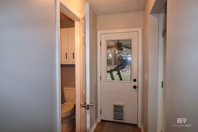 33621 Rosalia Avenue, Lillian, AL 36549