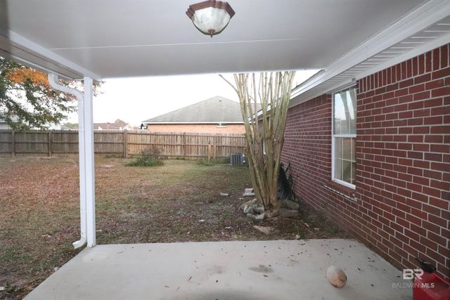33621 Rosalia Avenue, Lillian, AL 36549