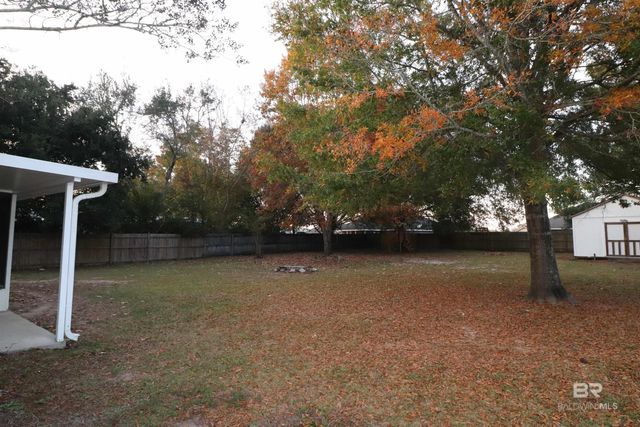 33621 Rosalia Avenue, Lillian, AL 36549