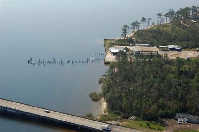 33621 Rosalia Avenue, Lillian, AL 36549