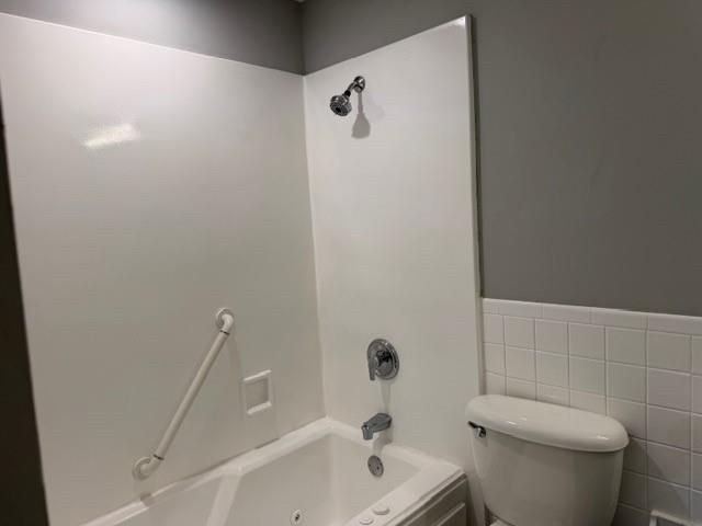 15218 E 33rd Street S, Independence, MO 64055
