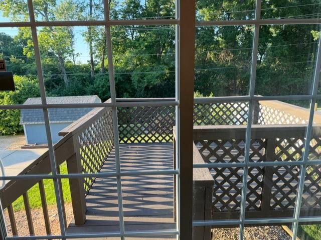 15218 E 33rd Street S, Independence, MO 64055