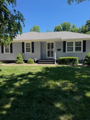 15218 E 33rd Street S, Independence, MO 64055