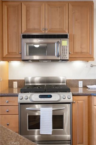 21345 Hawthorne Boulevard 204, Torrance, CA 90503