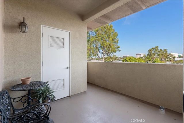 21345 Hawthorne Boulevard 204, Torrance, CA 90503