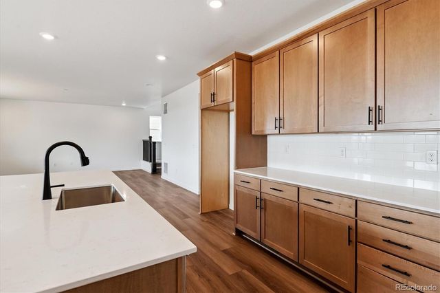 25010 E 42nd Avenue, Aurora, CO 80019