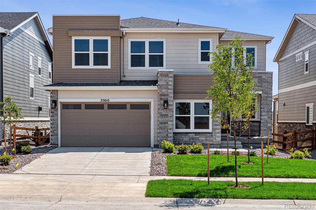 25010 E 42nd Avenue, Aurora, CO 80019