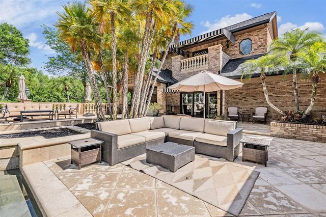 18707 PEPPER PIKE, Lutz, FL 33558