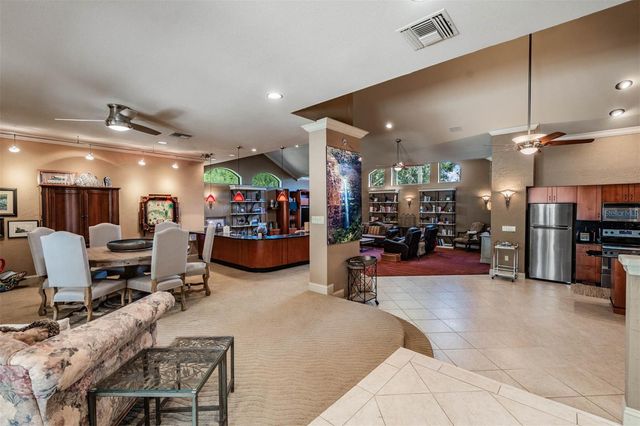 18707 PEPPER PIKE, Lutz, FL 33558