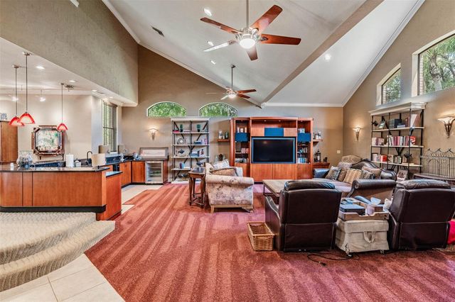 18707 PEPPER PIKE, Lutz, FL 33558
