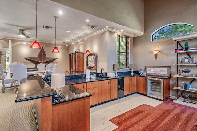 18707 PEPPER PIKE, Lutz, FL 33558