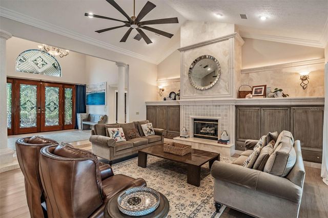 18707 PEPPER PIKE, Lutz, FL 33558