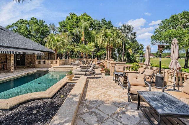 18707 PEPPER PIKE, Lutz, FL 33558