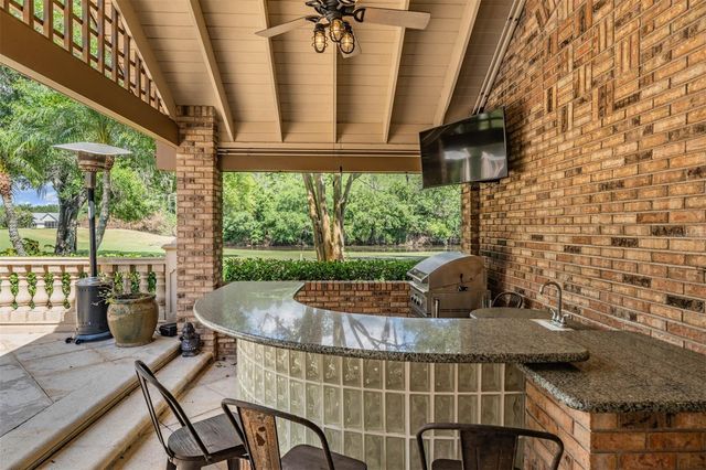 18707 PEPPER PIKE, Lutz, FL 33558