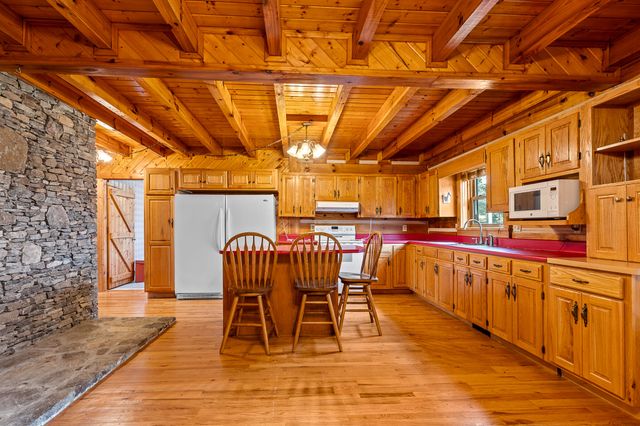 388 Patty Road, Benton, TN 37307