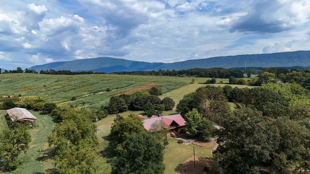 388 Patty Road, Benton, TN 37307