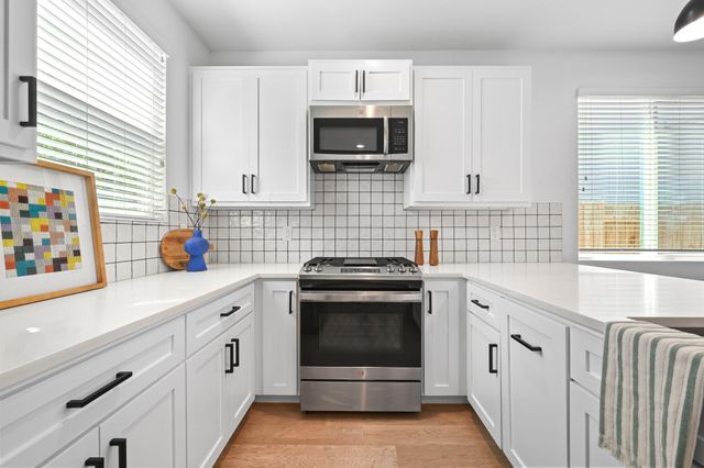 5413 Blue Bird LN 2, Austin, TX 78745