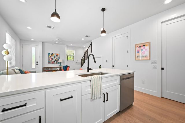 5413 Blue Bird LN 2, Austin, TX 78745