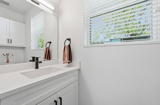 5413 Blue Bird LN 2, Austin, TX 78745