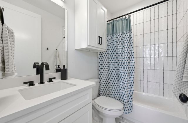 5413 Blue Bird LN 2, Austin, TX 78745