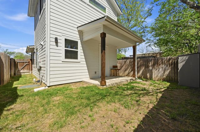 5413 Blue Bird LN 2, Austin, TX 78745