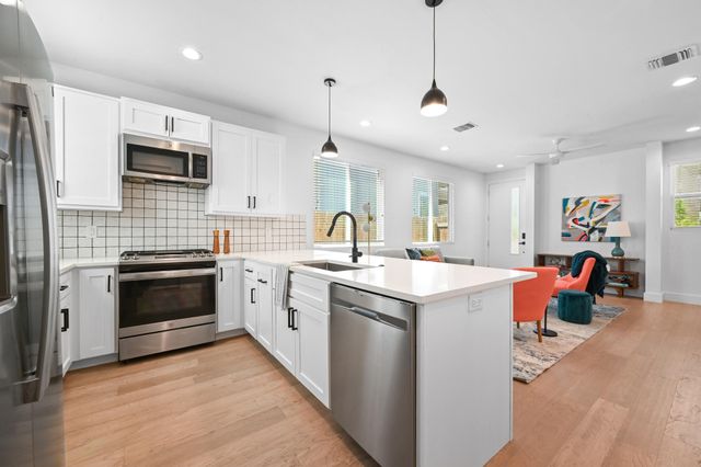 5413 Blue Bird LN 2, Austin, TX 78745