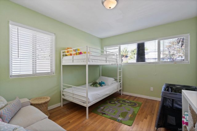 645 Loring, San Diego, CA 92109